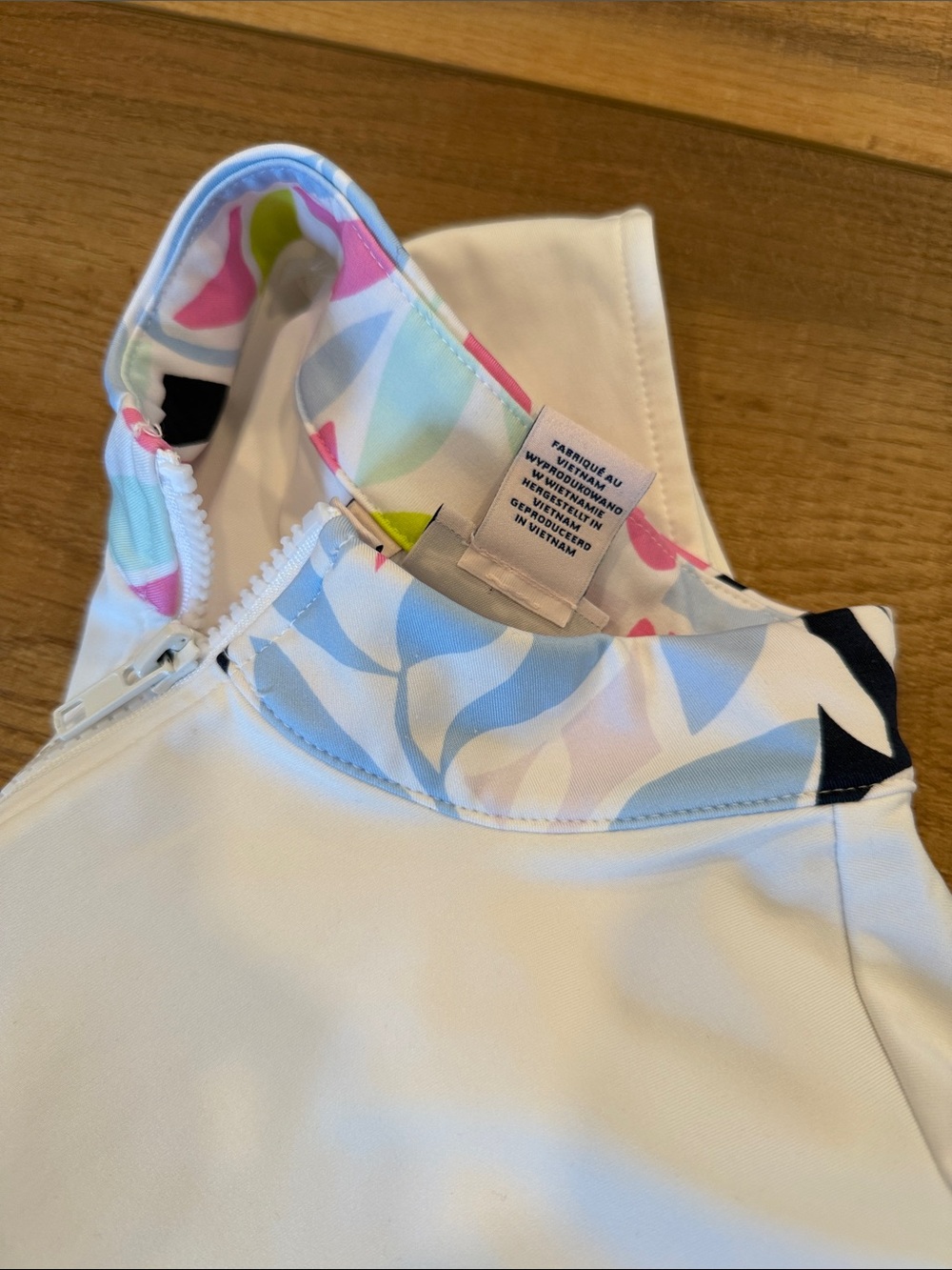 Tommy Bahama White Half-Zip Golf Dress with Floral Collar & Pockets XL - Picture 9 of 10